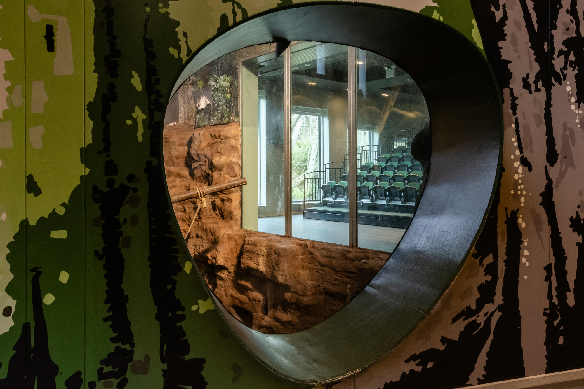 Interior shot of a conference room at Edinburgh Zoo