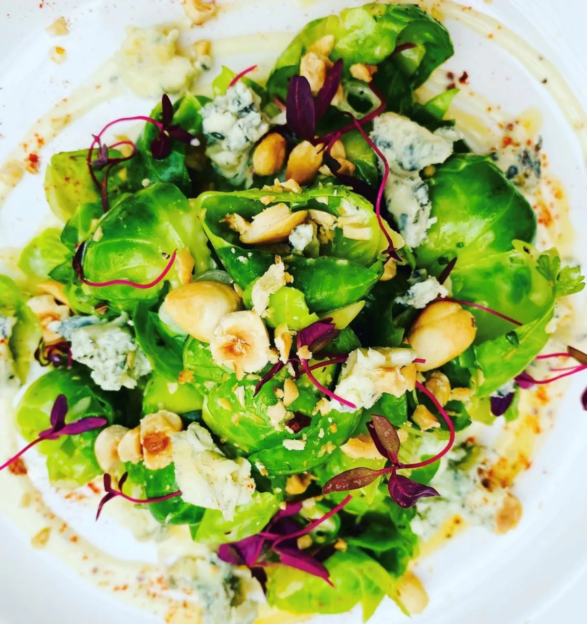 Kale and Sproud salad with homemade pesto