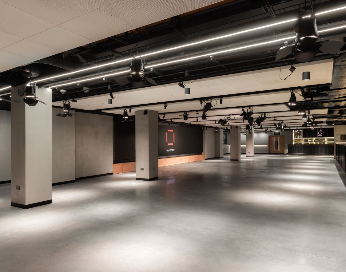 Orange box room