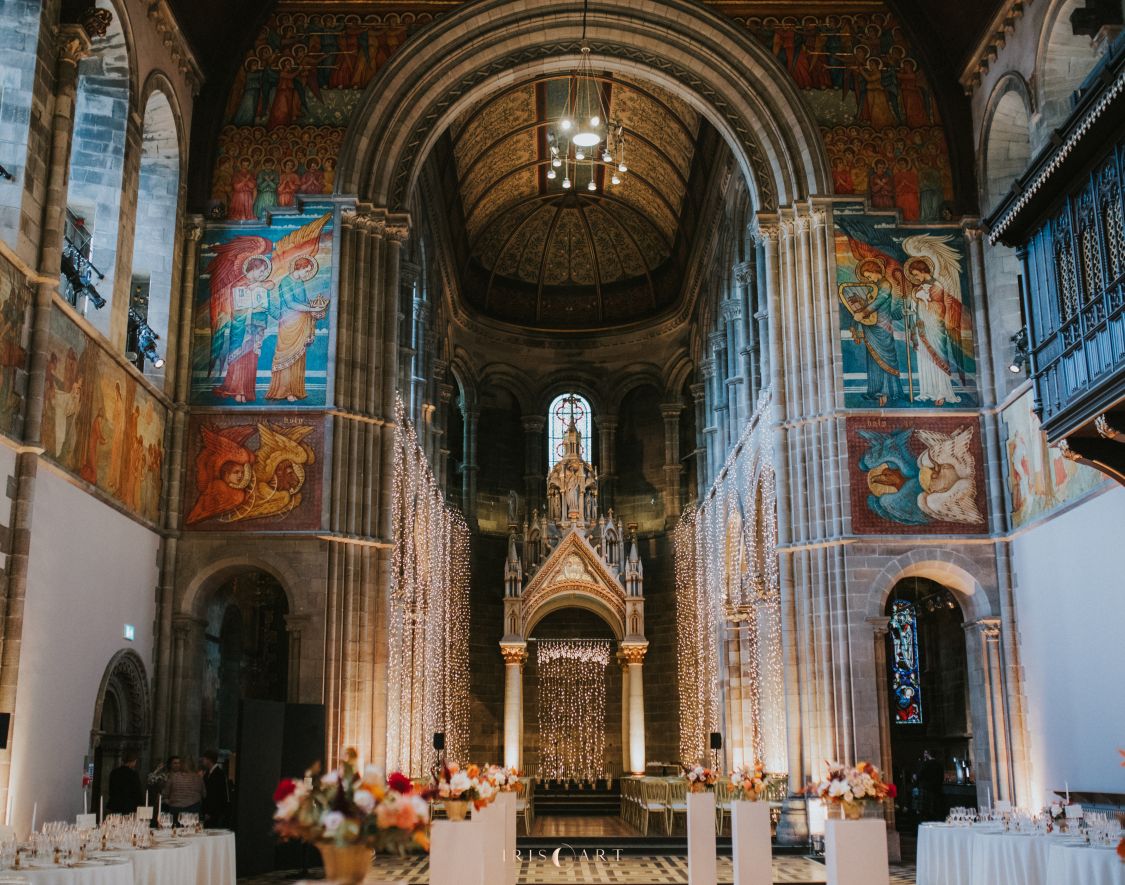 Mansfield Traquair Wedding