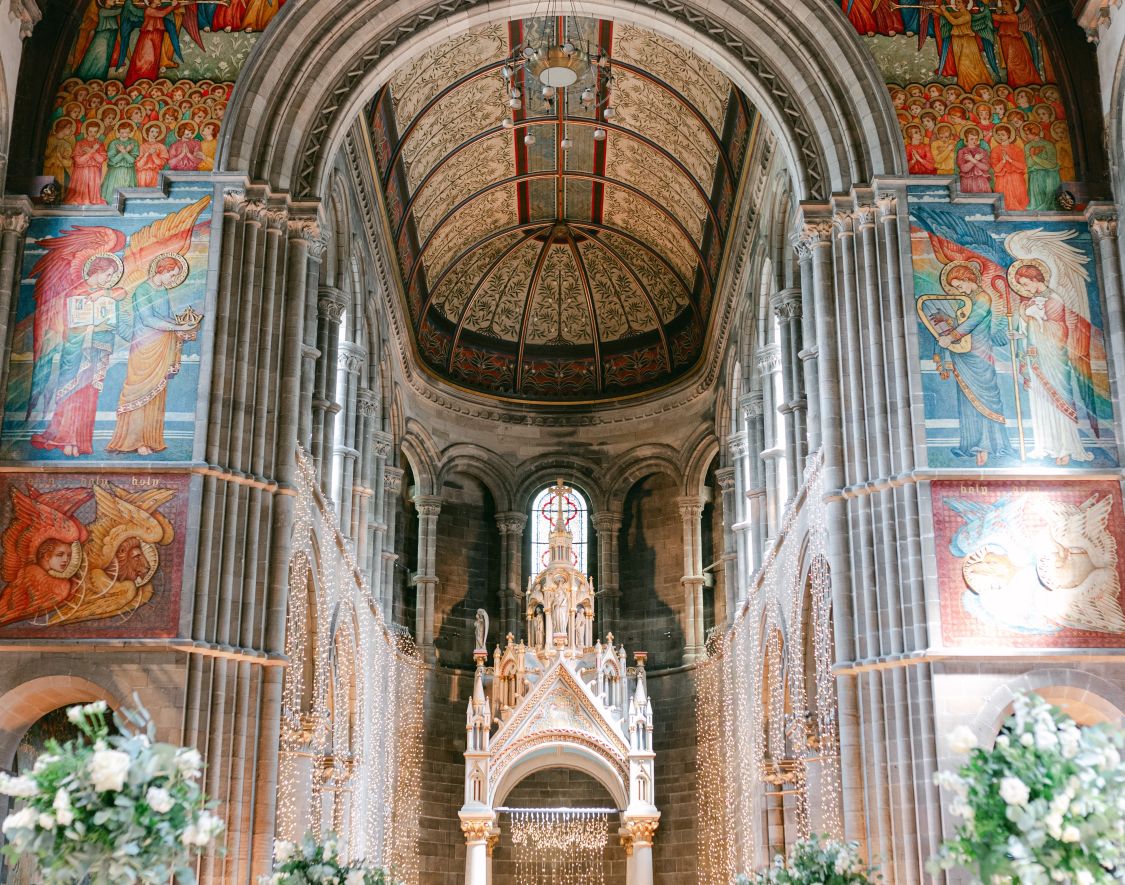 Wedding at Mansfield Traquair